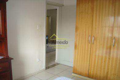 Apartamento à venda com 2 quartos, 62m² - Foto 1