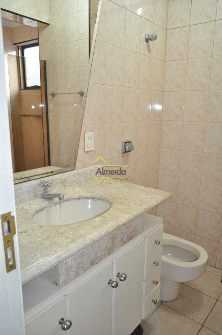 Apartamento à venda com 3 quartos, 95m² - Foto 3