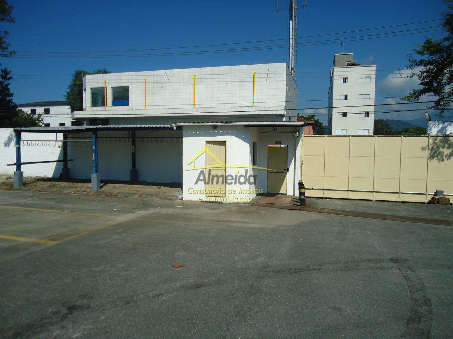 Depósito-Galpão-Armazém para alugar, 4000m² - Foto 1