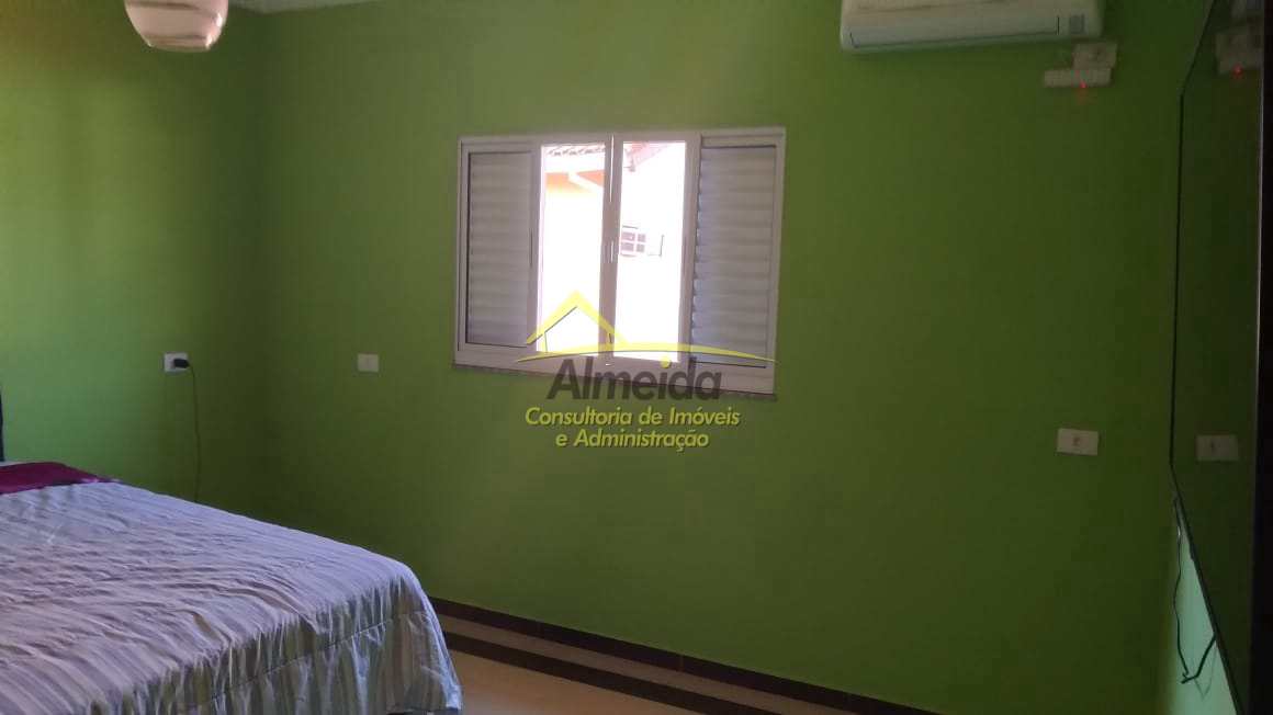 Casa à venda com 2 quartos, 300m² - Foto 10