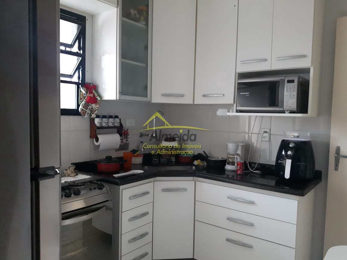 Apartamento à venda com 2 quartos, 136m² - Foto 5