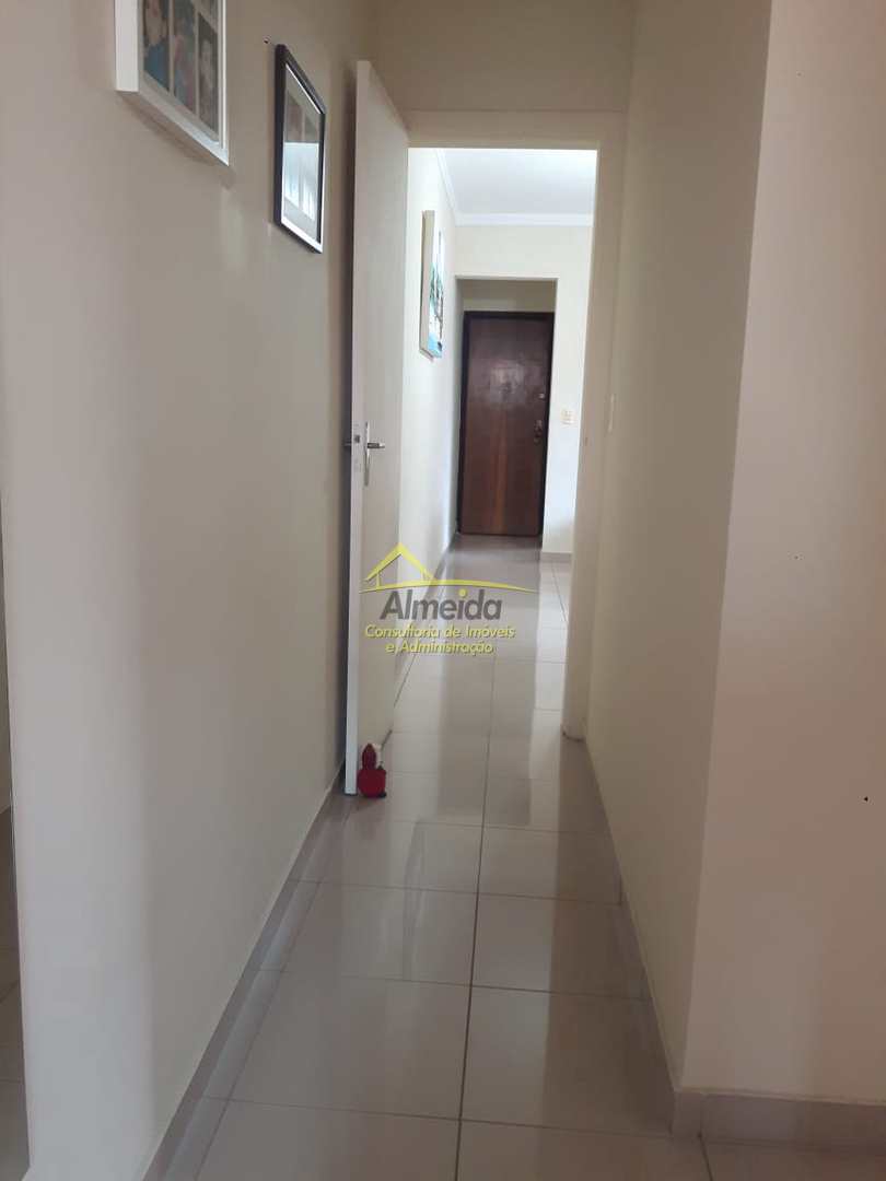 Apartamento à venda com 2 quartos, 136m² - Foto 4