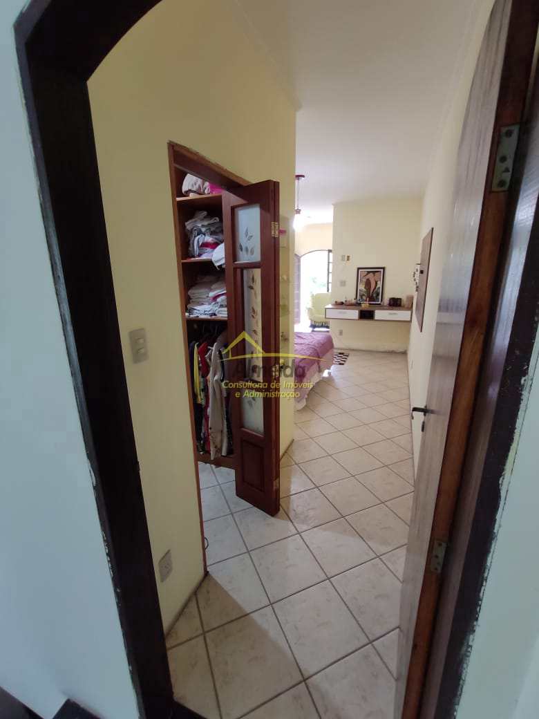 Sobrado à venda com 3 quartos, 285m² - Foto 24