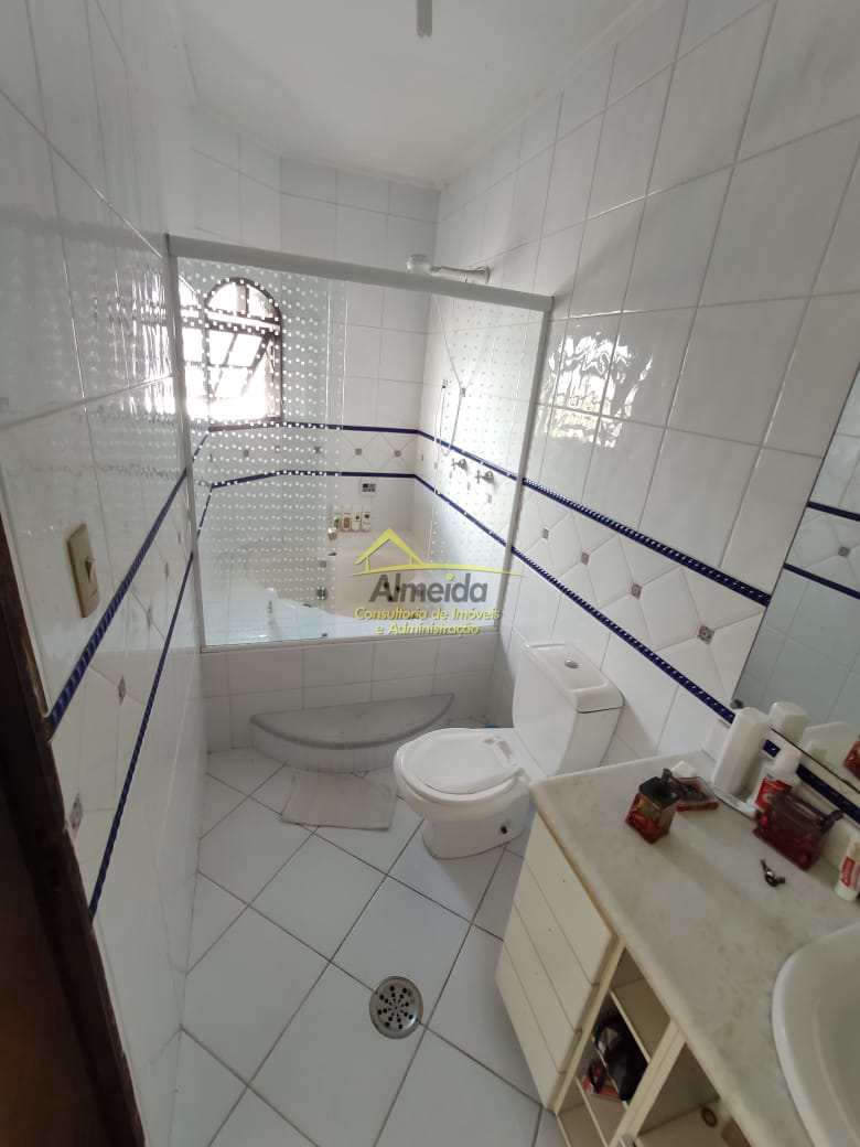 Sobrado à venda com 3 quartos, 285m² - Foto 35