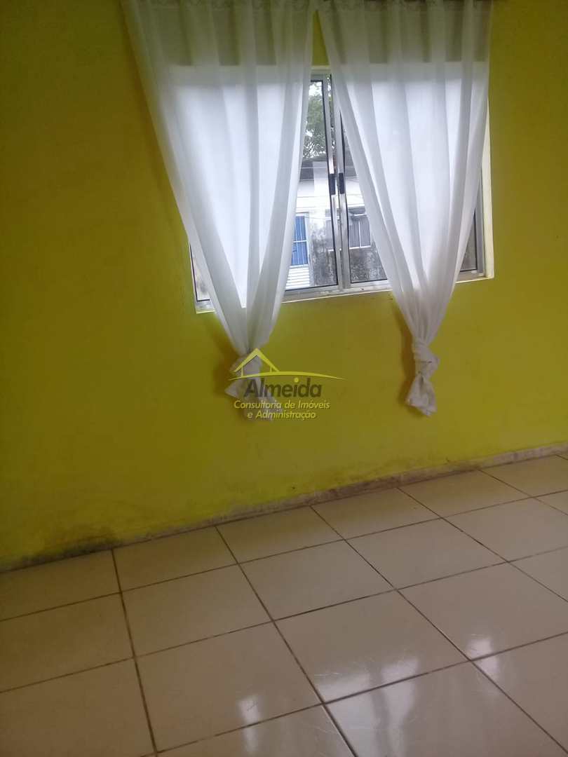 Casa à venda com 4 quartos, 100m² - Foto 5