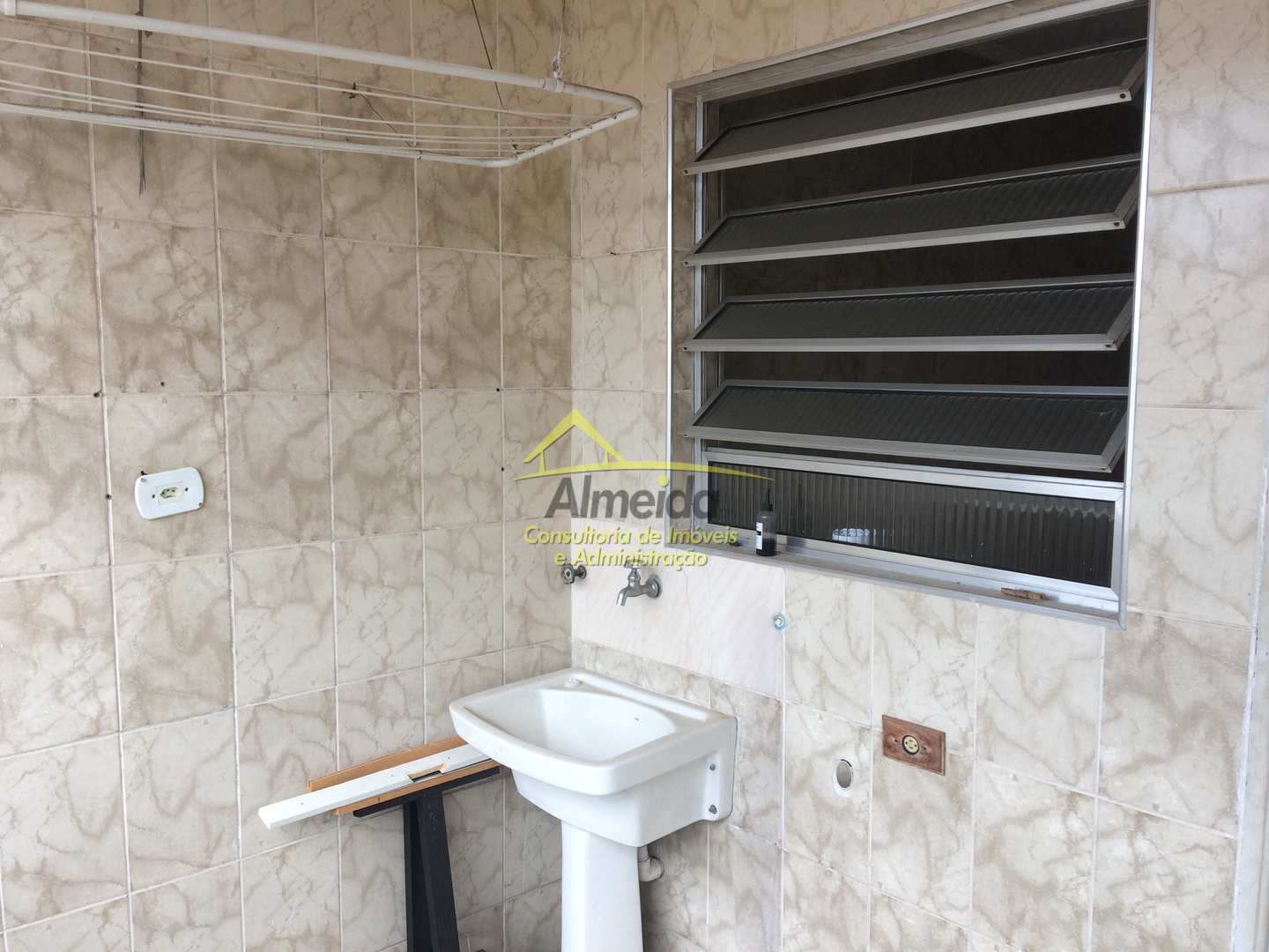 Apartamento à venda com 1 quarto, 55m² - Foto 4