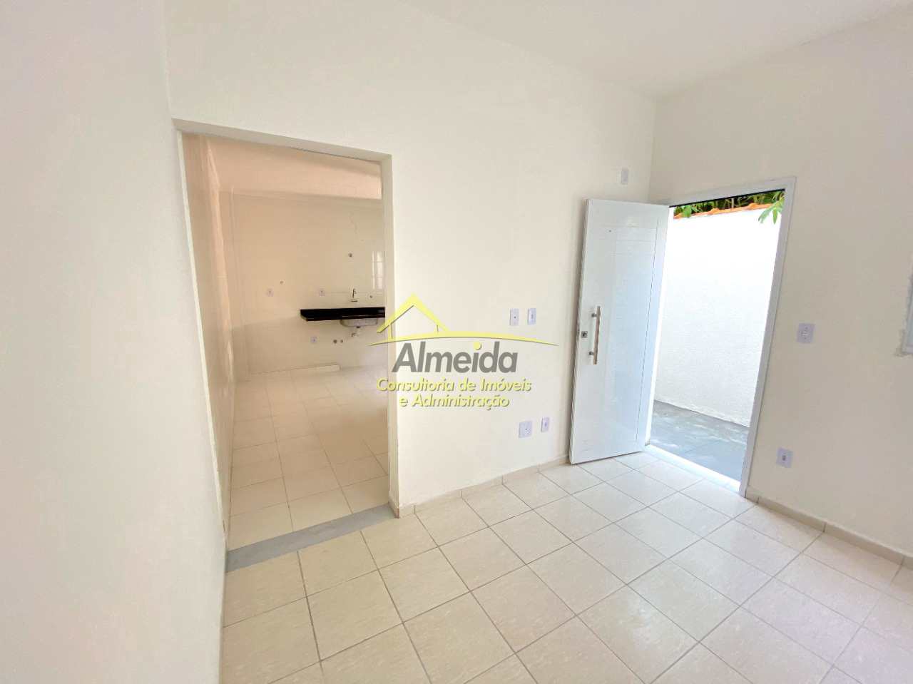 Sobrado à venda com 2 quartos, 88m² - Foto 1