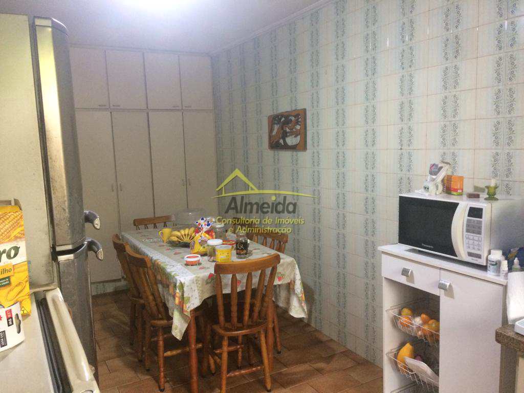 Sobrado à venda com 3 quartos, 198m² - Foto 7