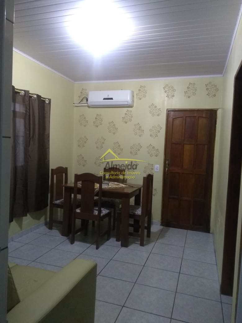 Casa à venda com 2 quartos, 80m² - Foto 5