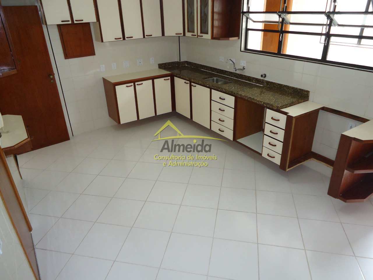 Apartamento para alugar com 3 quartos - Foto 11