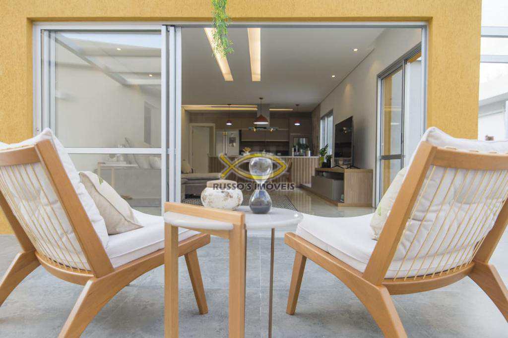 Casa à venda com 3 quartos, 191m² - Foto 14