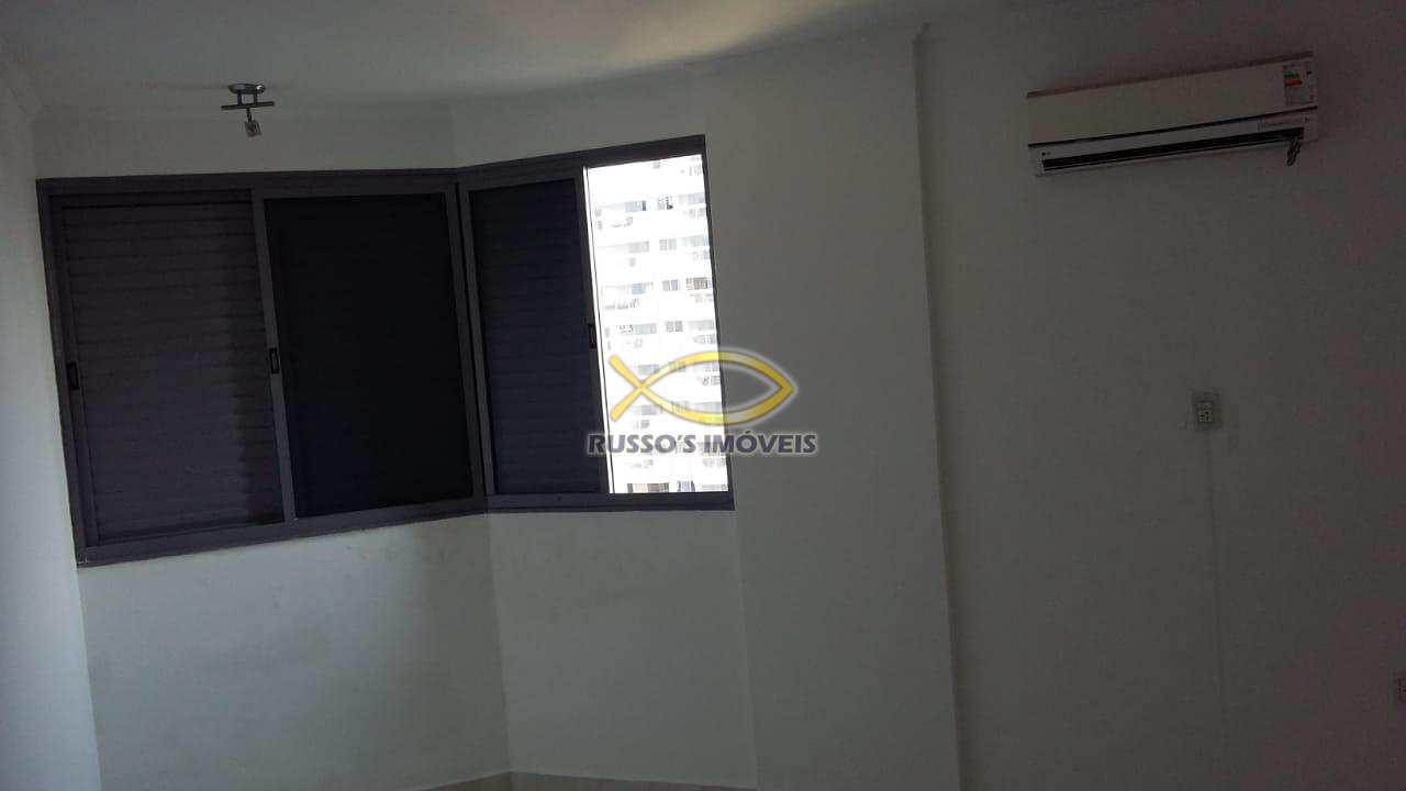 Cobertura à venda com 3 quartos, 200m² - Foto 9