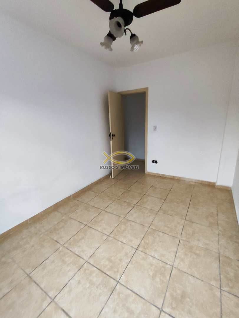 Apartamento à venda com 2 quartos, 70m² - Foto 11