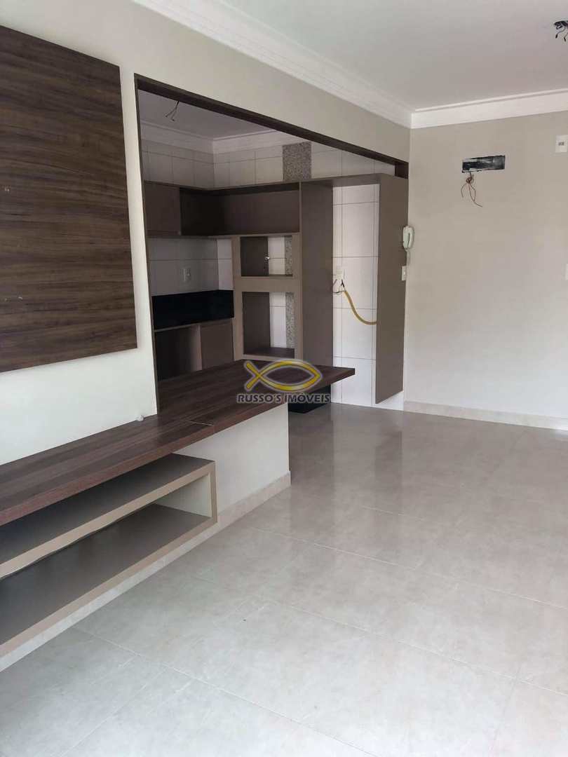 Apartamento à venda com 2 quartos, 80m² - Foto 4