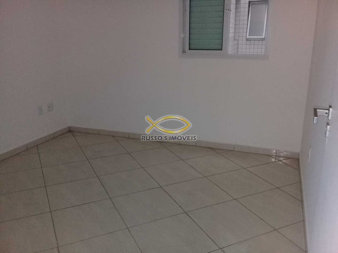 Apartamento à venda com 3 quartos, 118m² - Foto 9