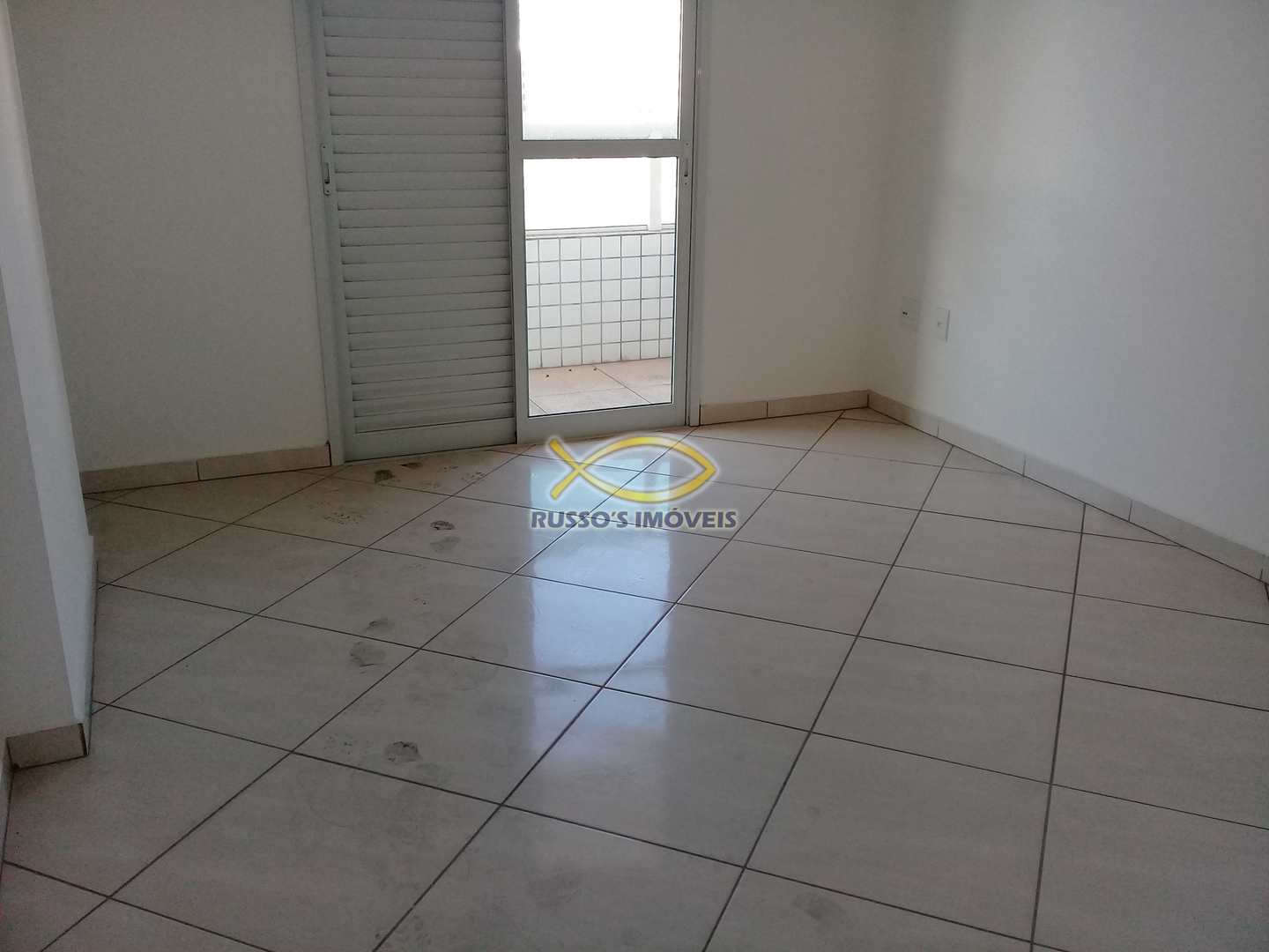 Apartamento à venda com 3 quartos, 118m² - Foto 12