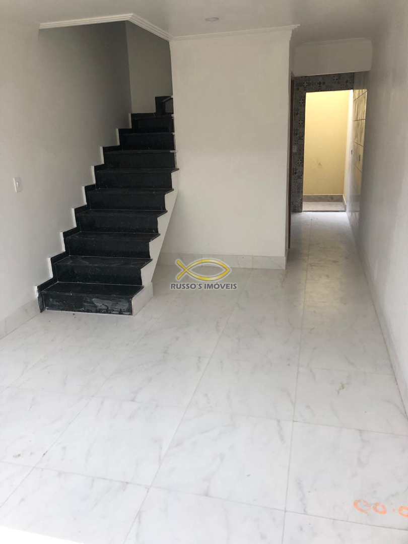 Sobrado à venda com 2 quartos, 65m² - Foto 2