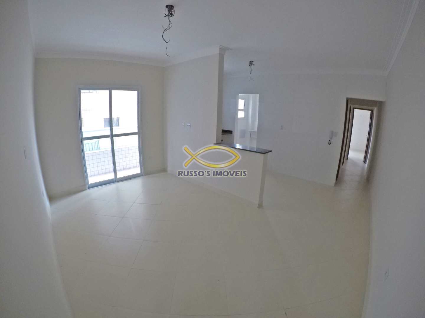 Apartamento à venda com 2 quartos, 75m² - Foto 2