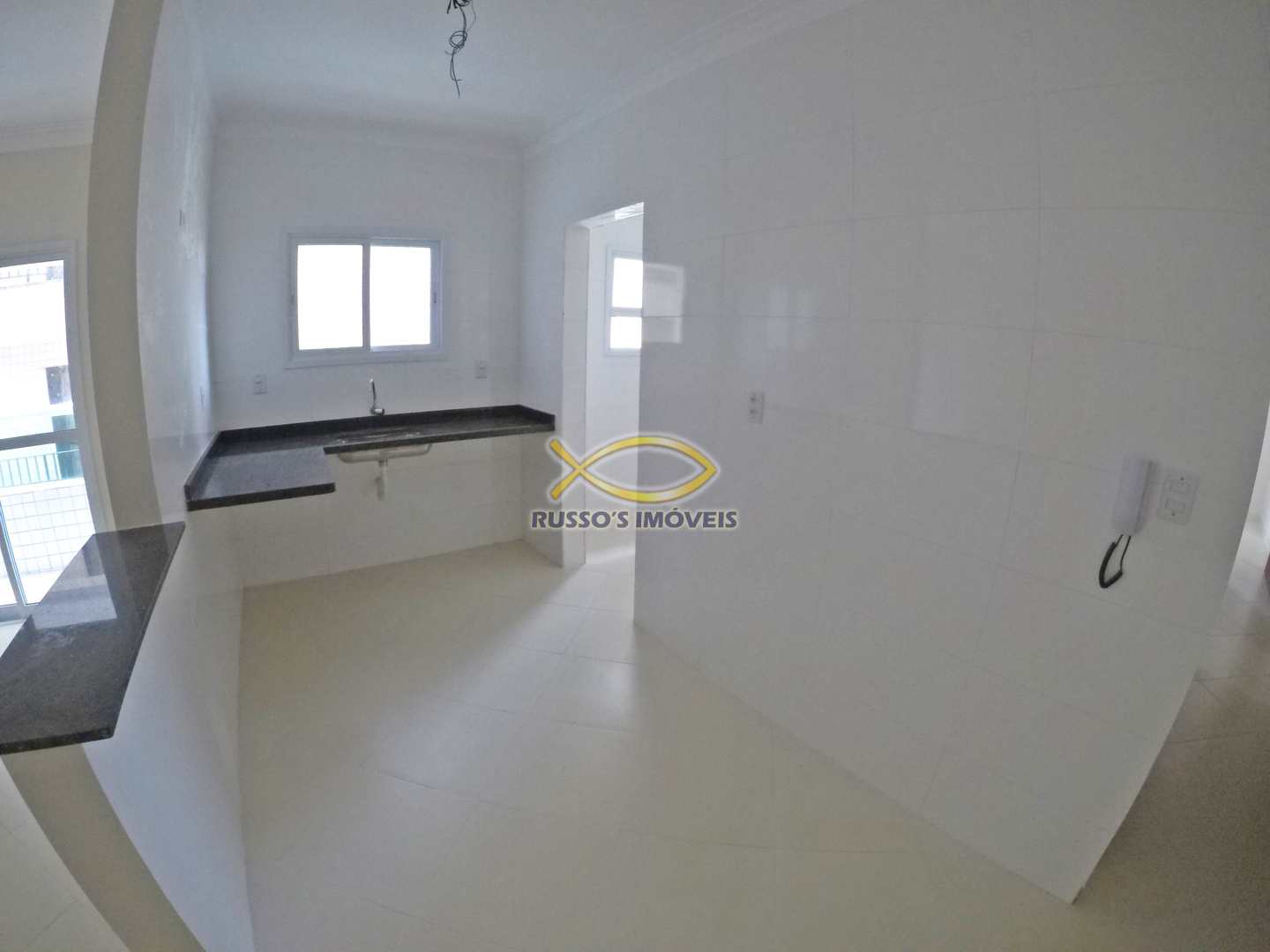 Apartamento à venda com 2 quartos, 75m² - Foto 4