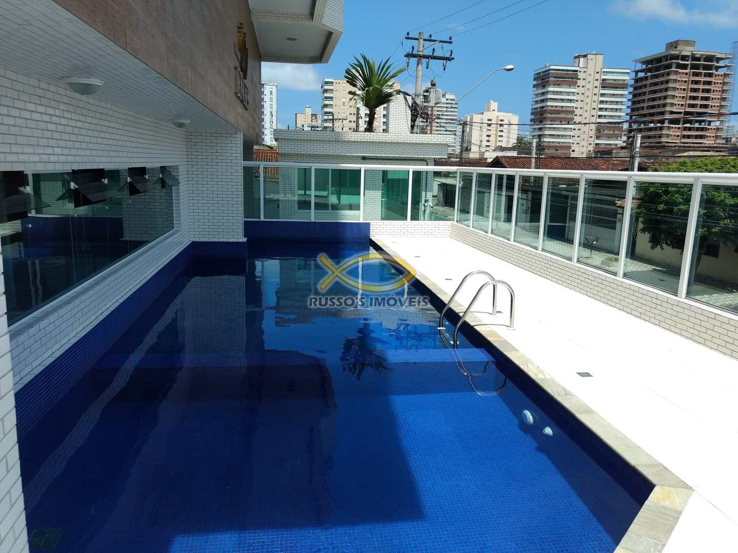 Apartamento à venda com 3 quartos, 131m² - Foto 4