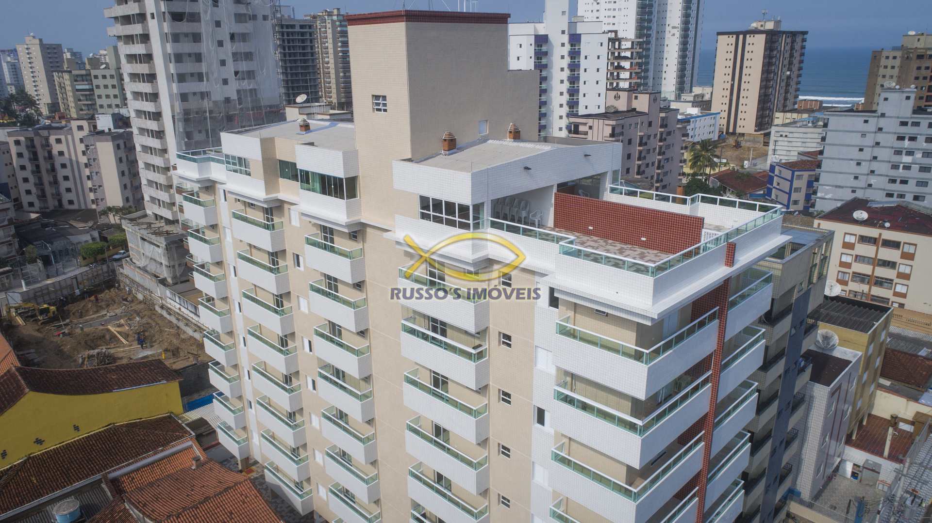 Apartamento à venda com 2 quartos, 77m² - Foto 2