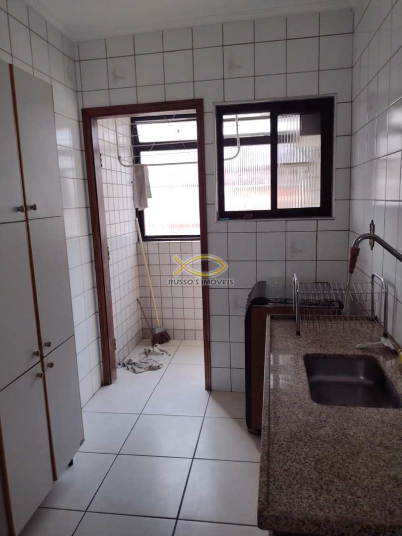 Apartamento à venda com 2 quartos, 65m² - Foto 3