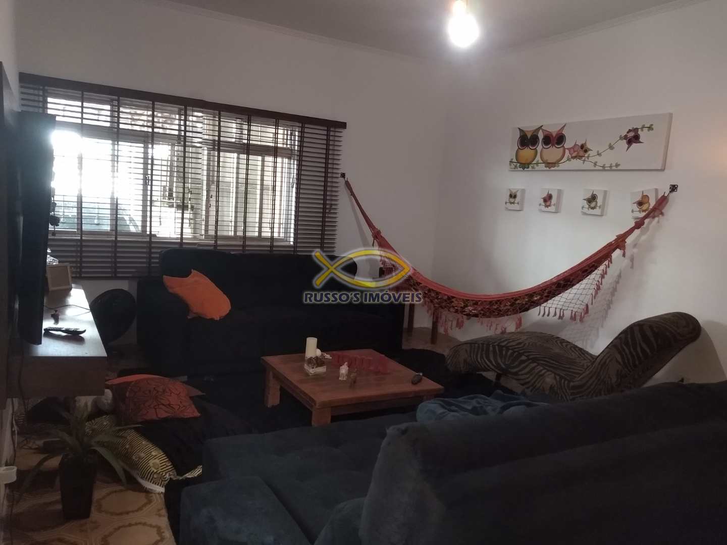 Casa à venda com 2 quartos, 97m² - Foto 1