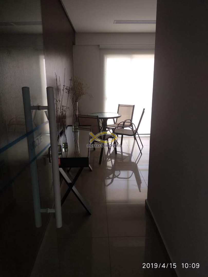 Apartamento à venda com 2 quartos, 89m² - Foto 3