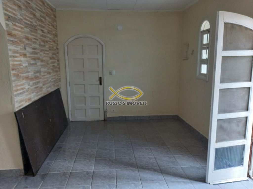 Casa à venda com 3 quartos, 170m² - Foto 2