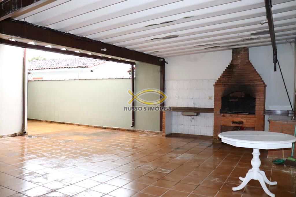 Casa à venda com 3 quartos, 234m² - Foto 8