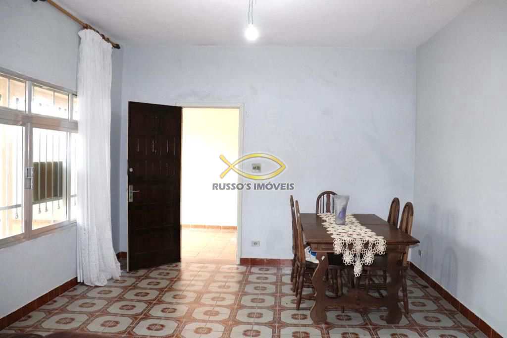 Casa à venda com 3 quartos, 234m² - Foto 9