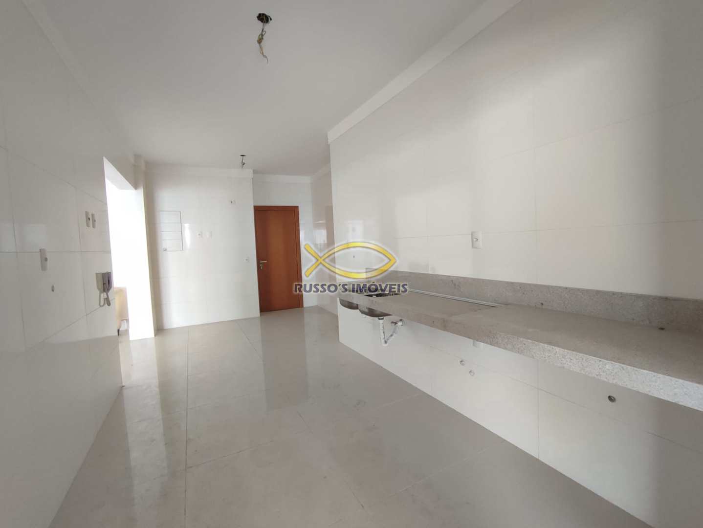 Apartamento à venda com 4 quartos, 250m² - Foto 4