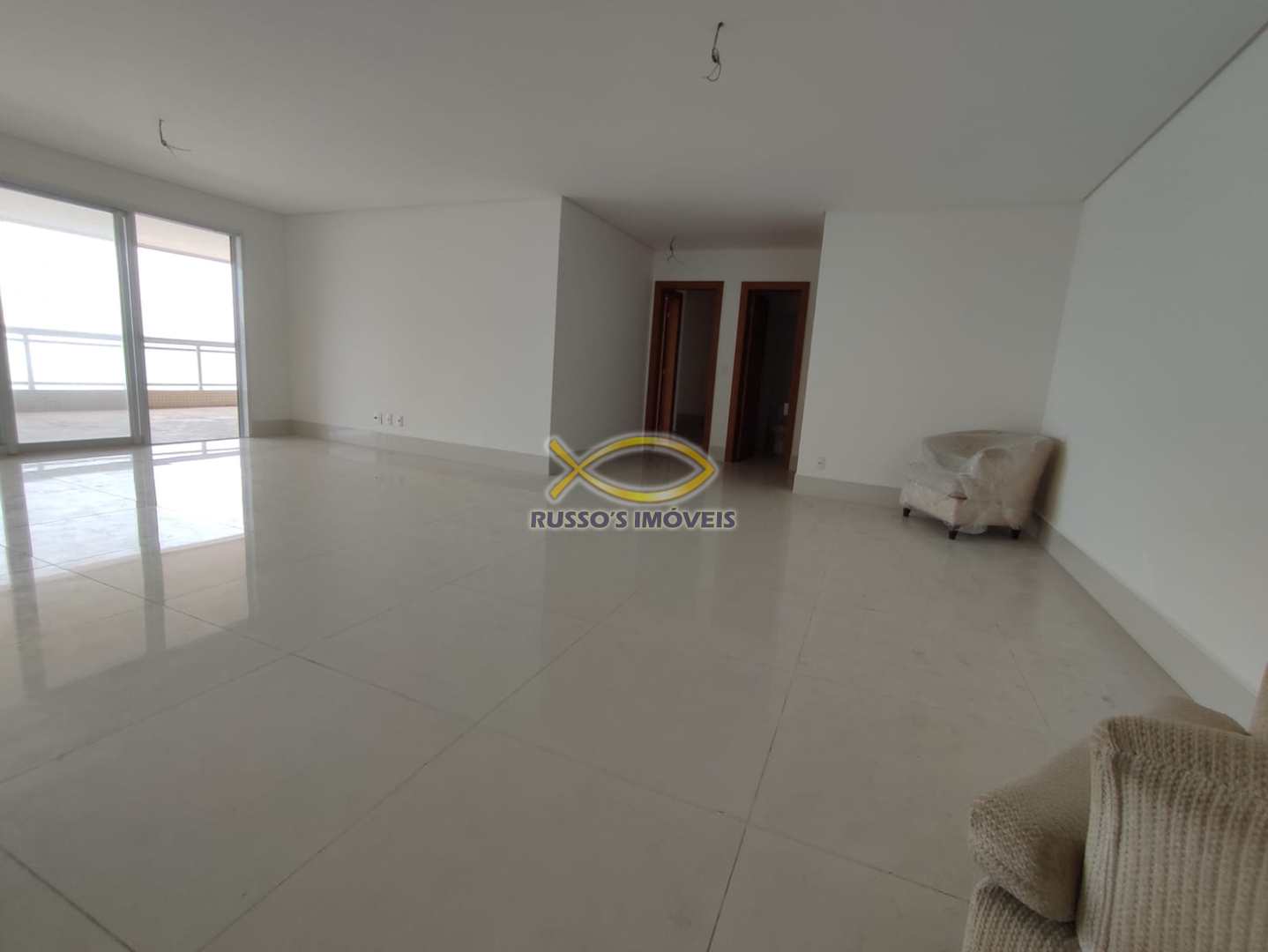 Apartamento à venda com 4 quartos, 250m² - Foto 6