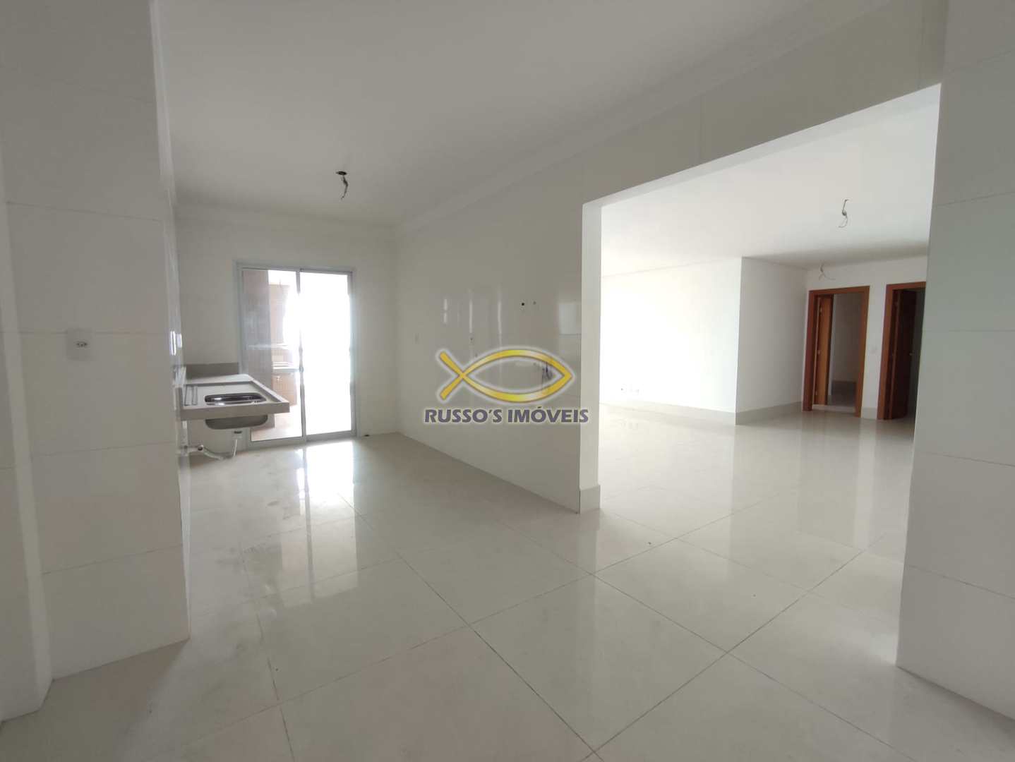 Apartamento à venda com 4 quartos, 250m² - Foto 3