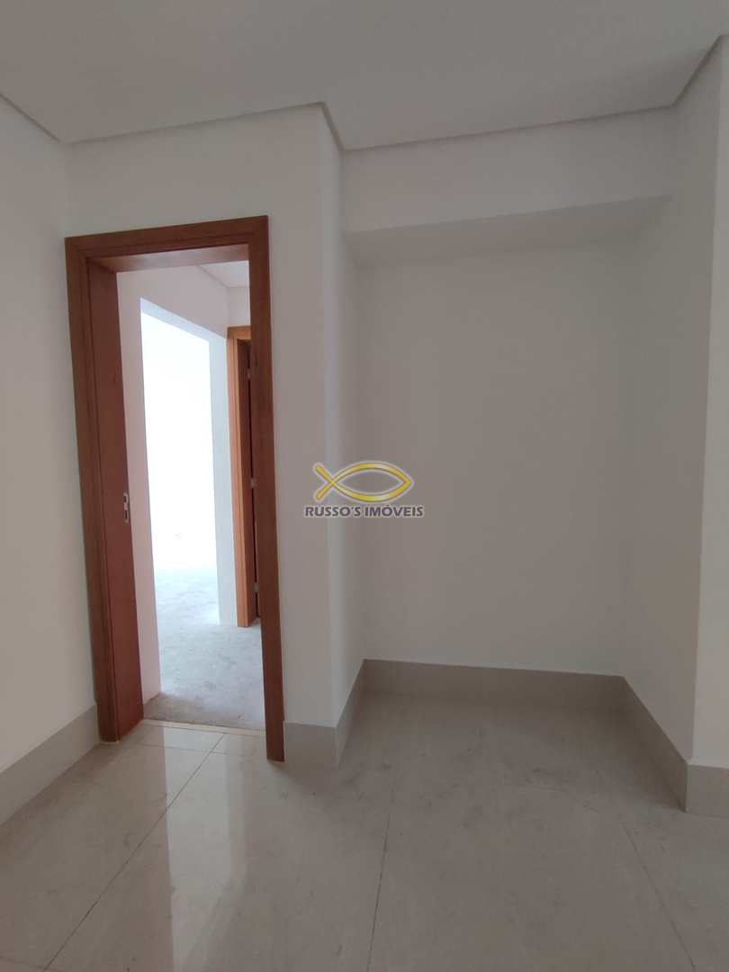 Apartamento à venda com 4 quartos, 250m² - Foto 18