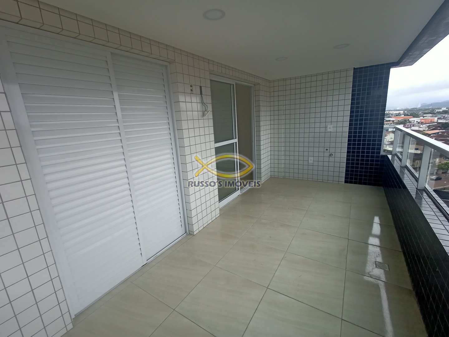 Apartamento à venda com 2 quartos, 62m² - Foto 11