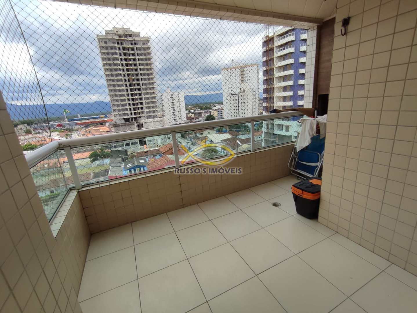 Apartamento à venda com 2 quartos, 70m² - Foto 1