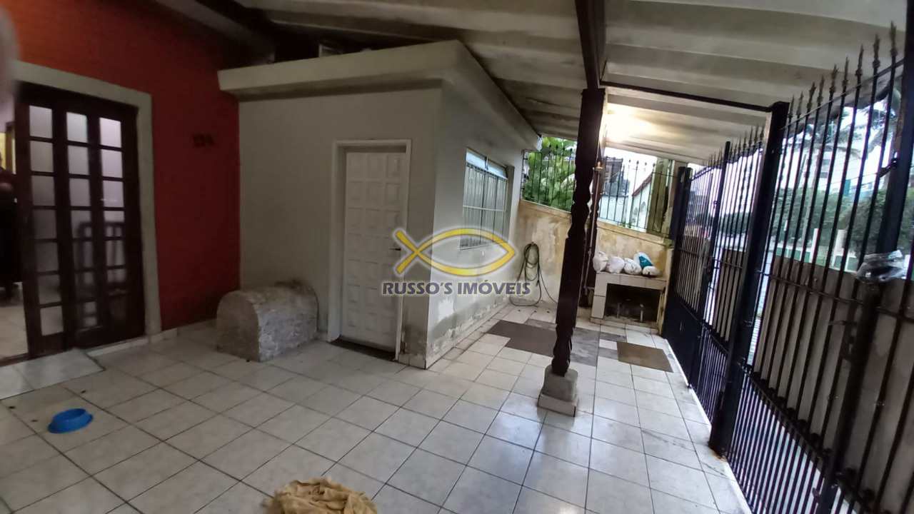 Casa à venda com 2 quartos, 70m² - Foto 2