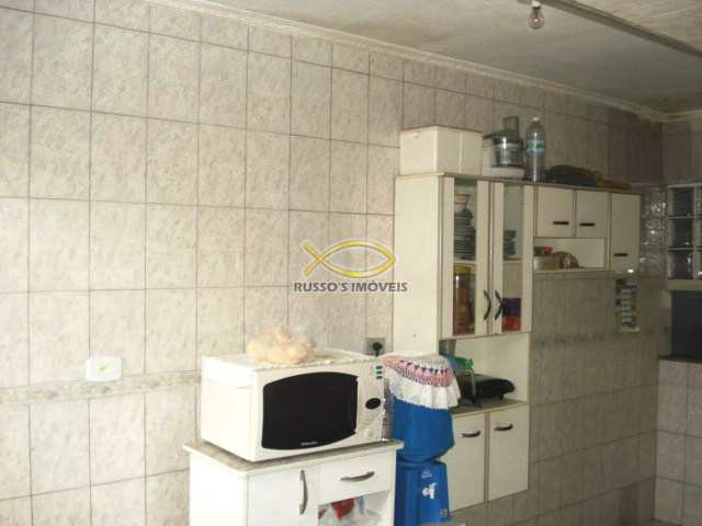 Casa à venda com 2 quartos, 70m² - Foto 11