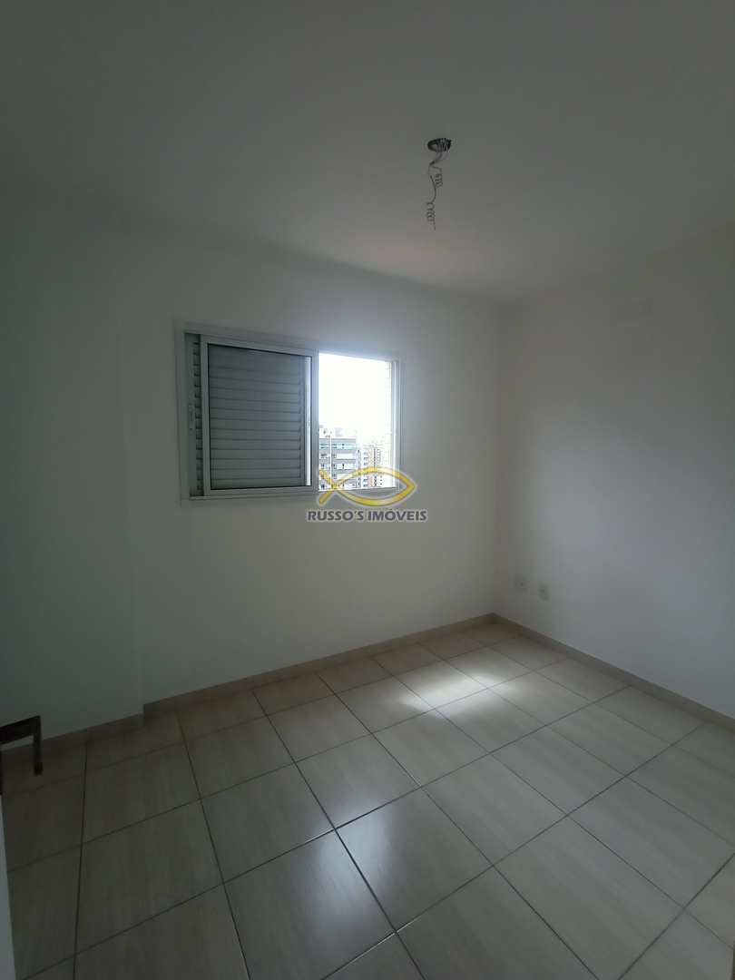 Apartamento à venda com 3 quartos, 110m² - Foto 15