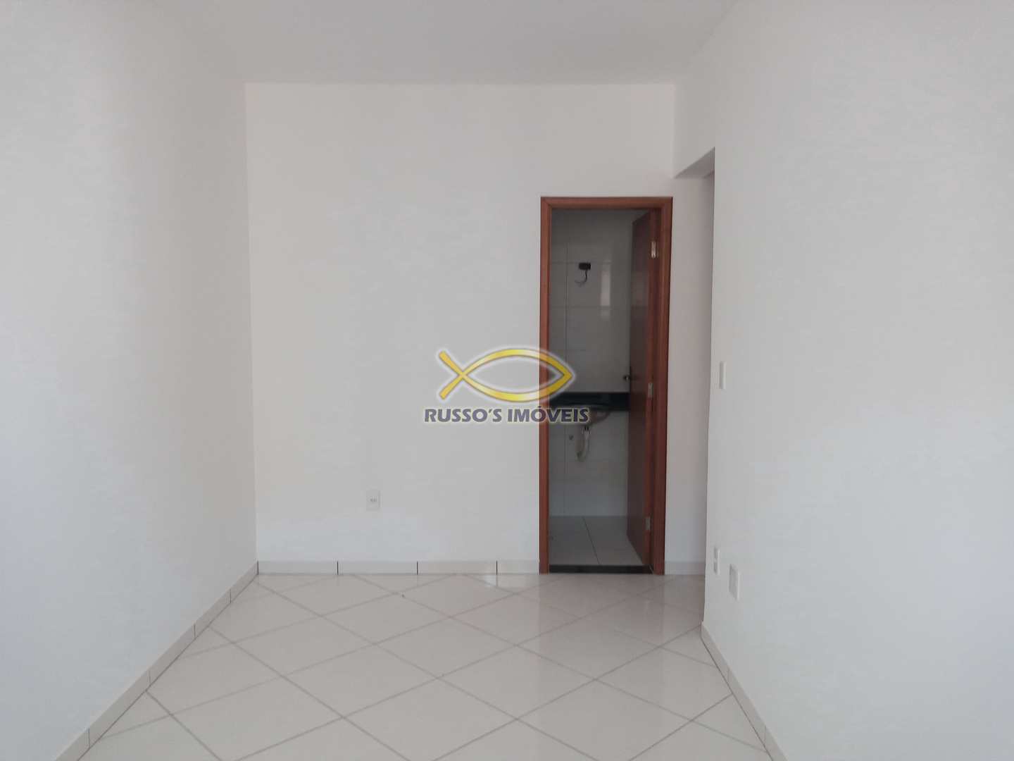 Apartamento à venda com 2 quartos, 70m² - Foto 13