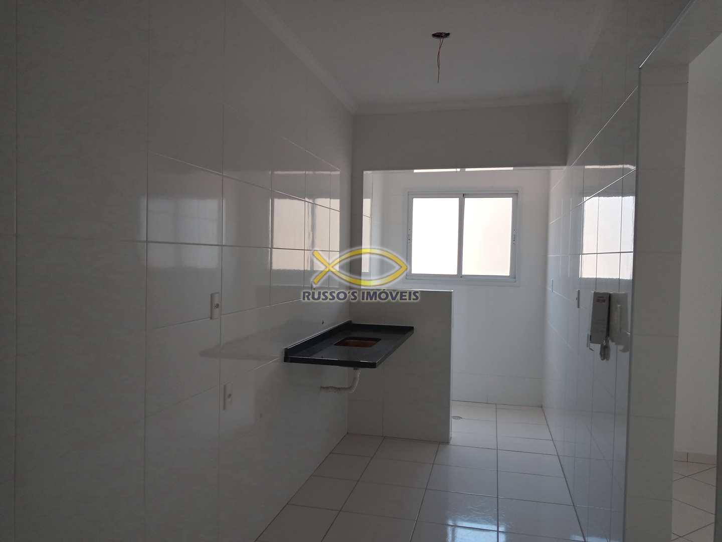 Apartamento à venda com 2 quartos, 70m² - Foto 4