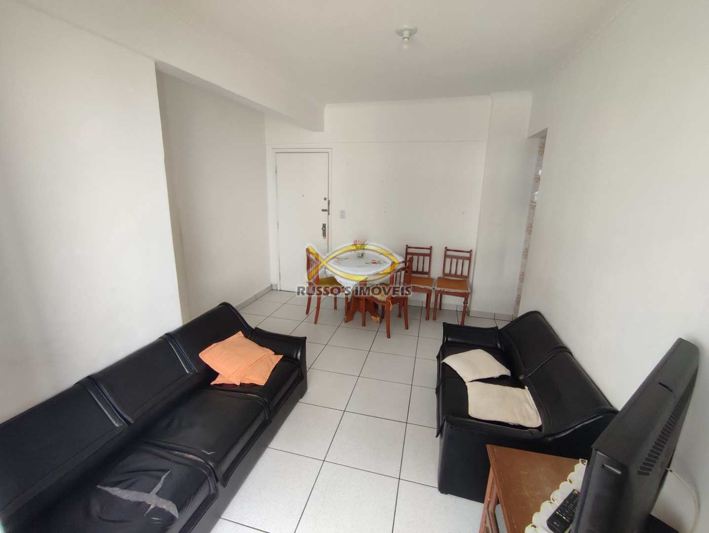 Apartamento à venda com 1 quarto, 49m² - Foto 2