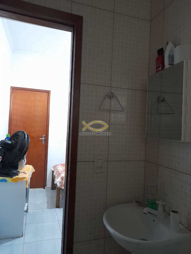 Casa à venda com 3 quartos, 97m² - Foto 13