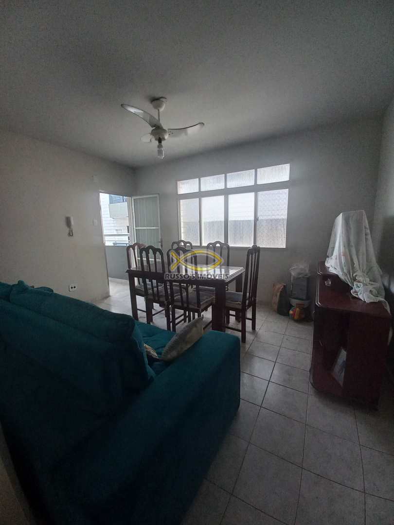 Apartamento à venda com 2 quartos, 62m² - Foto 4