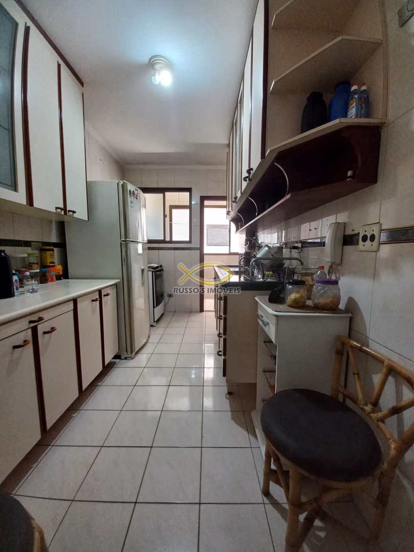 Apartamento à venda com 2 quartos, 77m² - Foto 10