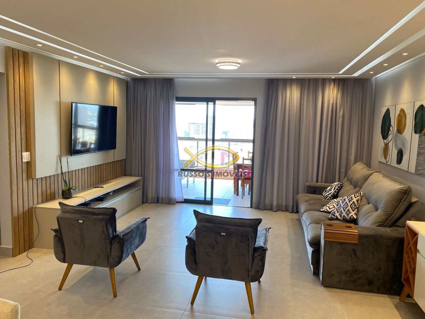 Apartamento à venda com 3 quartos, 145m² - Foto 5