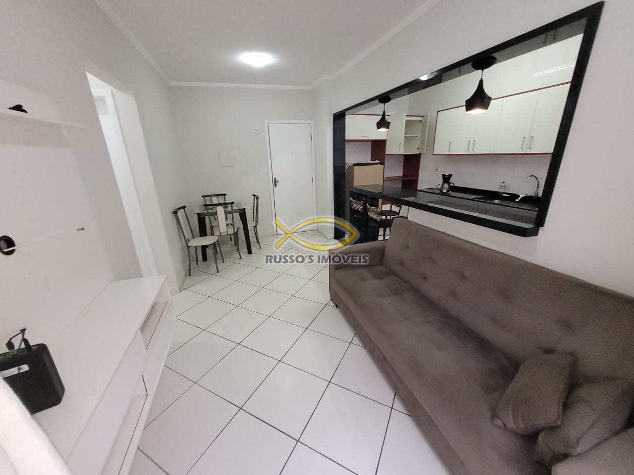 Apartamento à venda com 2 quartos, 60m² - Foto 2