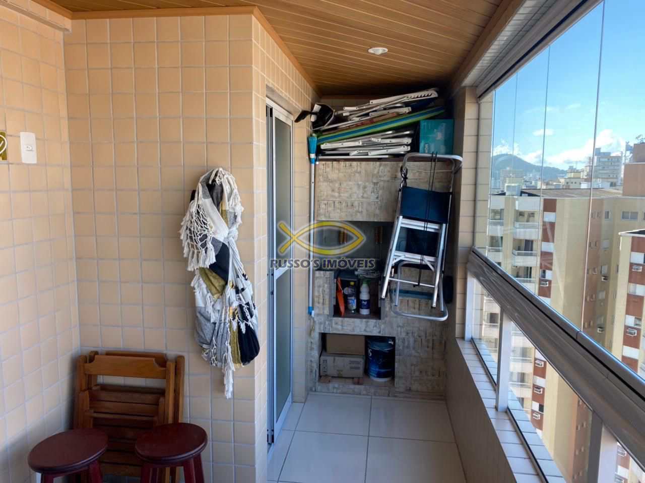 Apartamento à venda com 2 quartos, 67m² - Foto 3