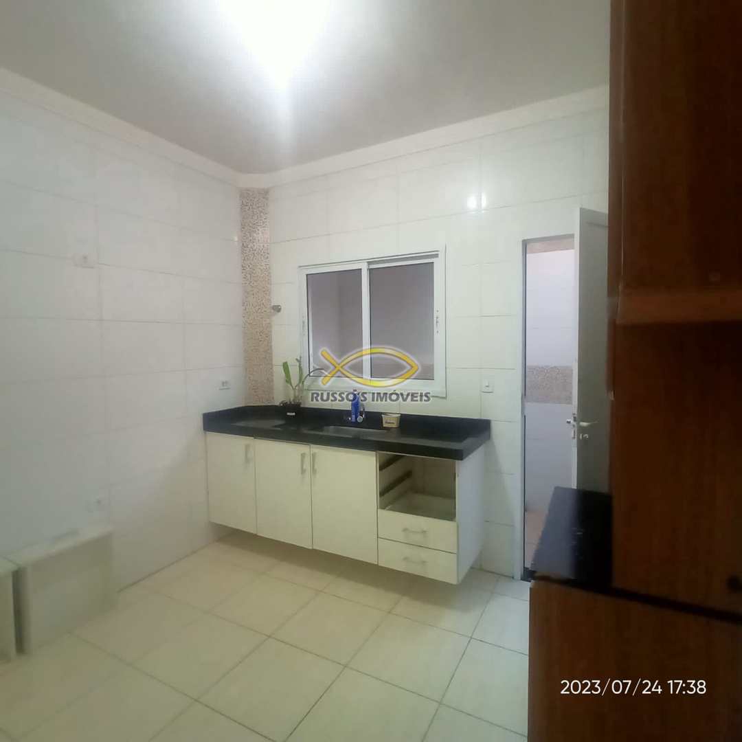 Sobrado à venda com 2 quartos, 65m² - Foto 4